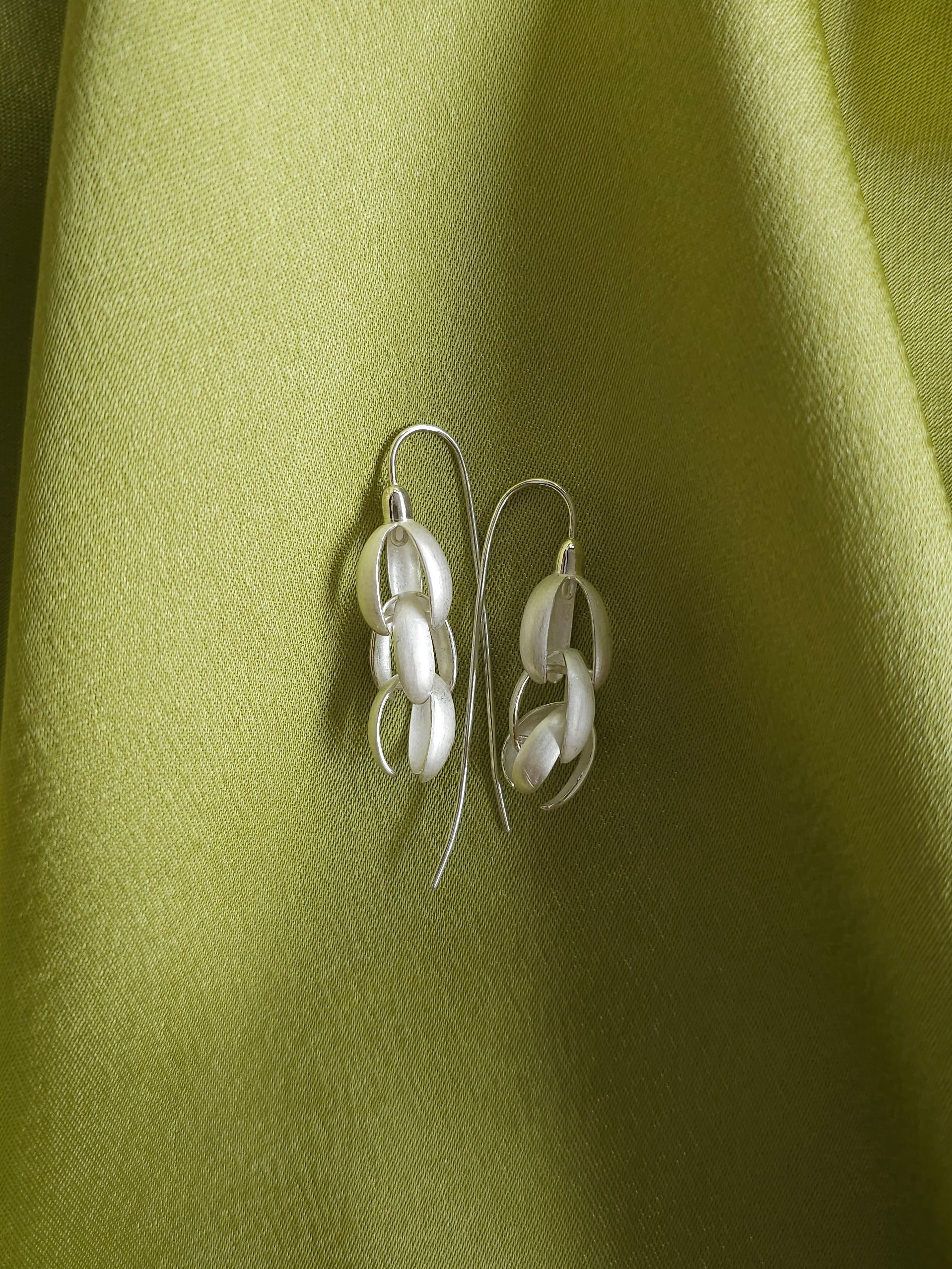 Interlocking Snowdrop Earrings