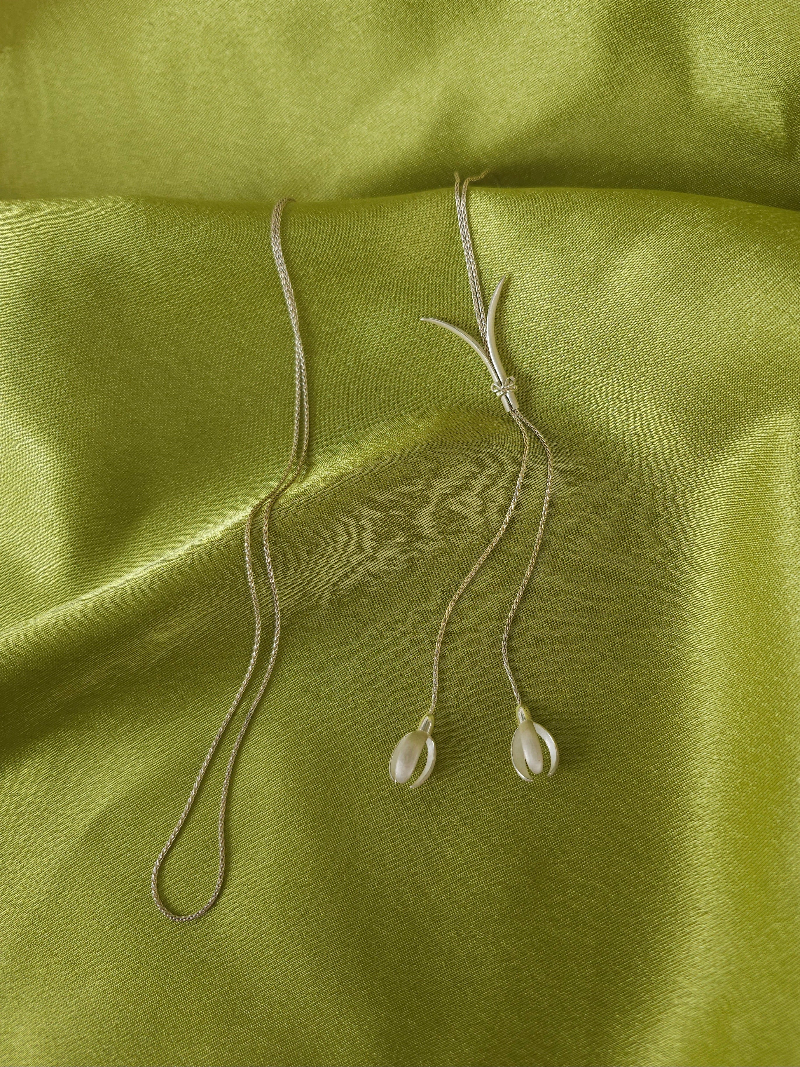 Snowdrop Chain